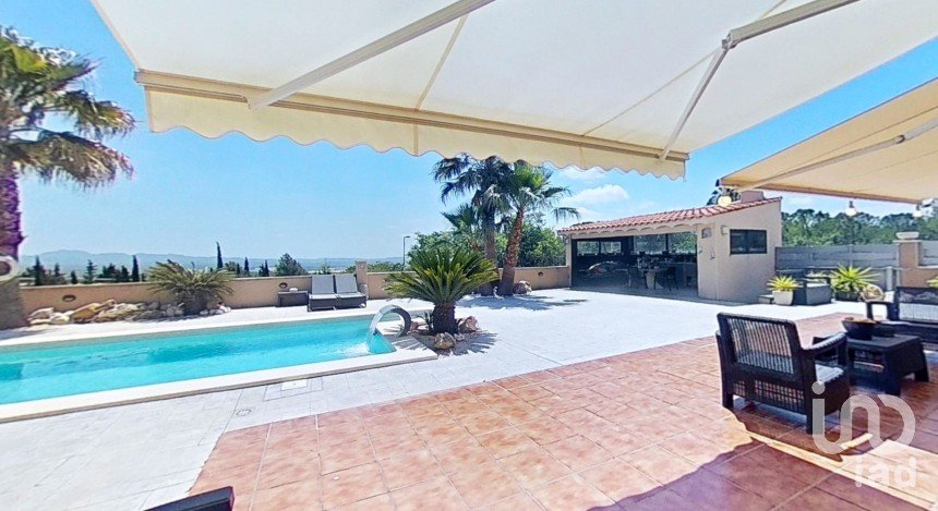 House 5 bedrooms of 270 m² in Fontscaldes (43813)