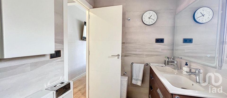 Appartement 3 chambres de 111 m² à Sant Cugat del Vallès (08174)