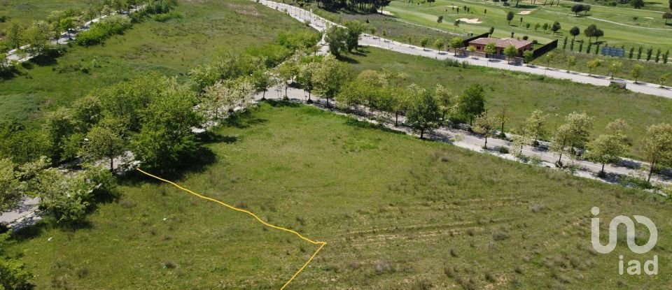 Terreno de 1.200 m² en La Roca del Vallès (08430)