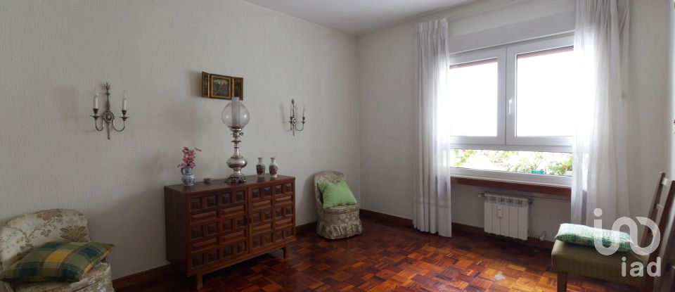 Apartment 3 bedrooms of 113 m² in Burgos (09004)