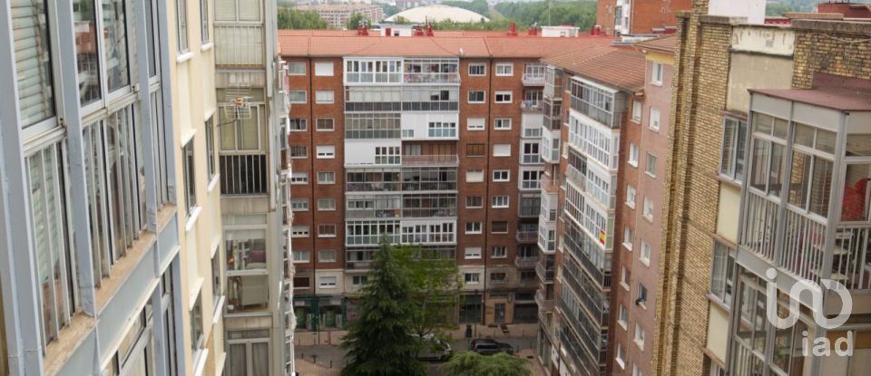 Pis 3 habitacions de 113 m² a Burgos (09004)