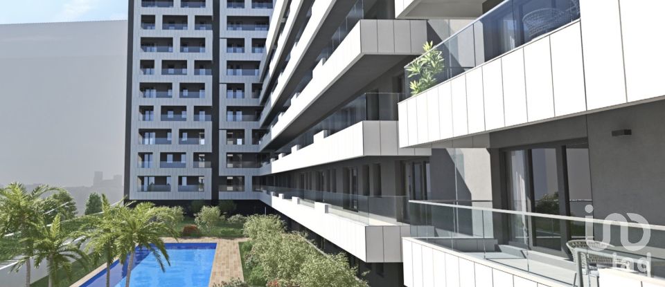 Pis 2 habitacions de 94 m² a Barcelona (08027)