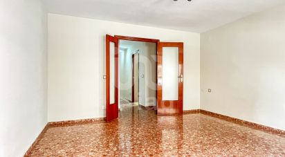 Piso 4 habitaciones de 110 m² en L'Alcudia de Crespins (46690)