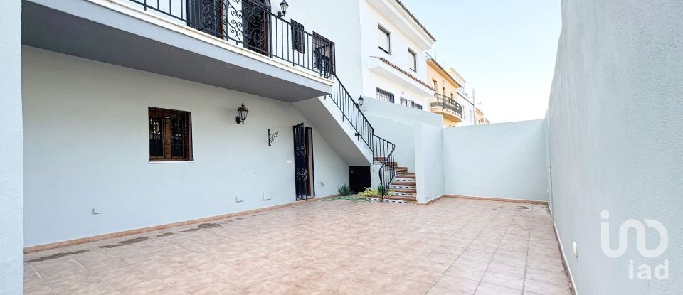 Casa 5 habitacions de 367 m² a Benissa (03720)