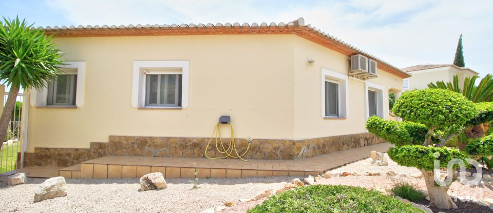 Casa 3 habitacions de 202 m² a Beniarbeig (03778)