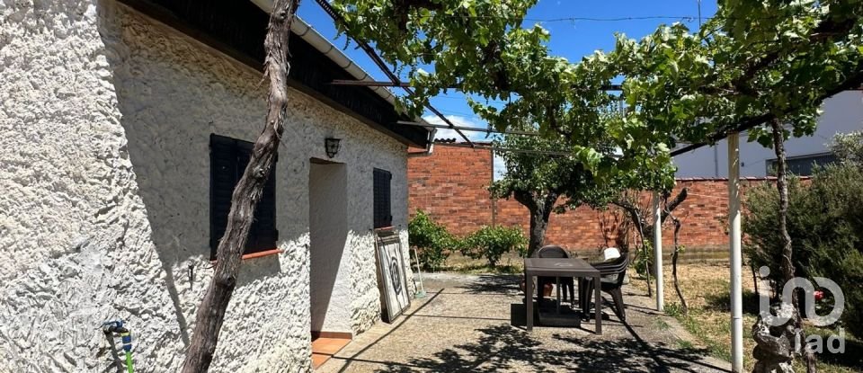 Casa 3 habitacions de 147 m² a Sariegos del Bernesga (24121)