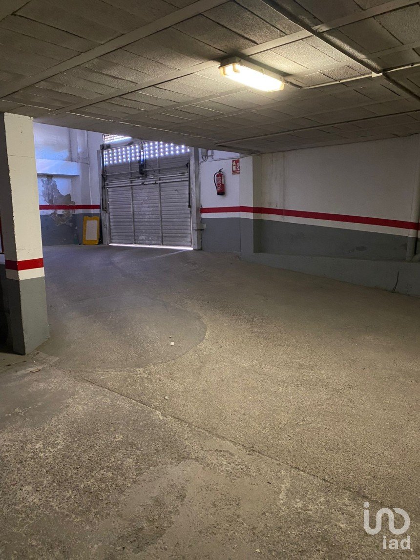 Parking/garage/box de 24 m² à Reus (43205)