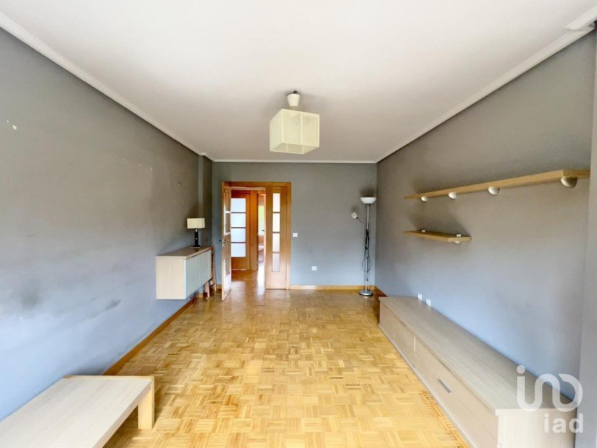 Edifici d'apartaments 2 habitacions de 79 m² a Vitoria-Gasteiz (01010)