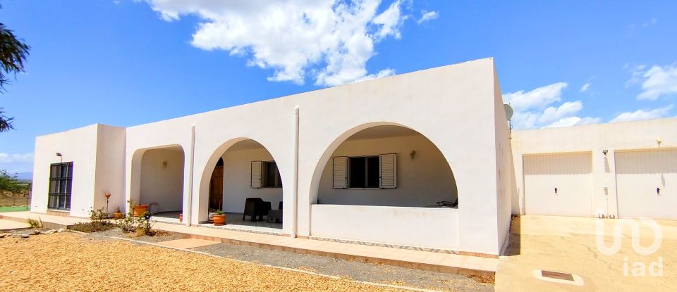 Casa 5 habitaciones de 390 m² en Tabernas (04200)