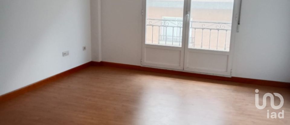 Appartement 3 chambres de 91 m² à Ciudad Rodrigo (37500)