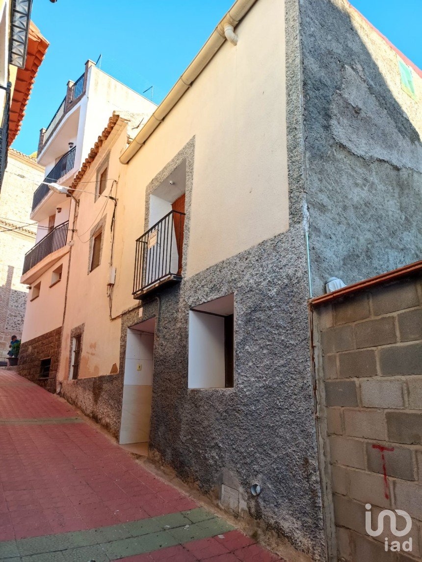 Town house 4 bedrooms of 145 m² in Aguarón (50408)