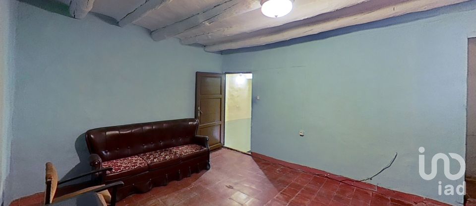 Casa adossada 4 habitacions de 145 m² a Aguarón (50408)