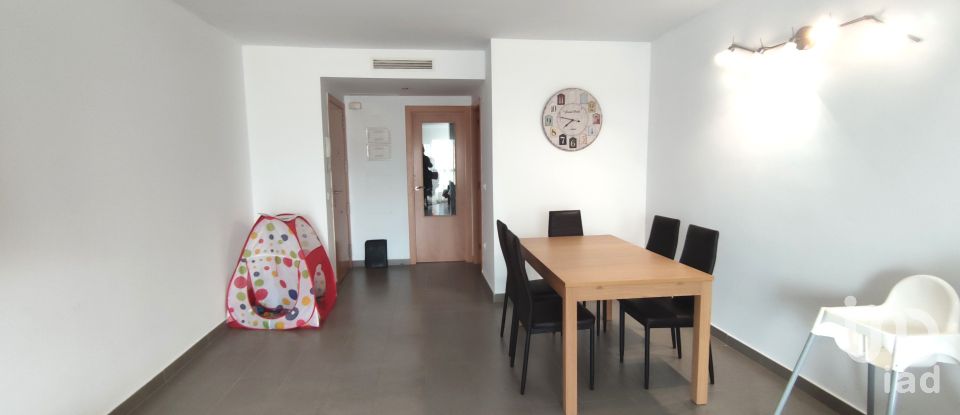 Pis 3 habitacions de 95 m² a Grao de Moncofar (12593)