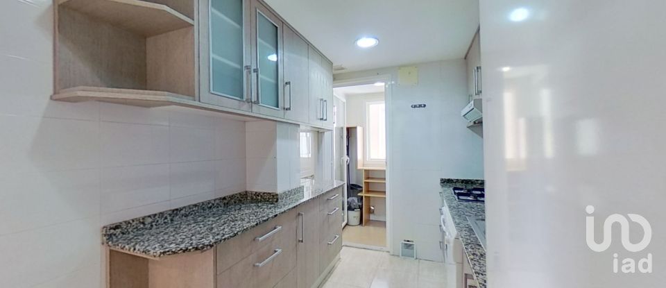 Pis 3 habitacions de 82 m² a La Pobla de Mafumet (43140)