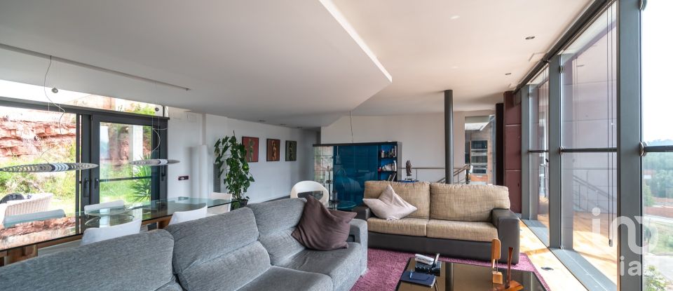 Châlet 4 chambres de 393 m² à Cervelló (08758)