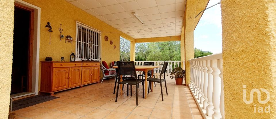 Town house 3 bedrooms of 142 m² in Albatera (03340)