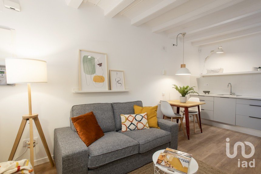 Pis 1 habitació de 39 m² a Barcelona (08004)