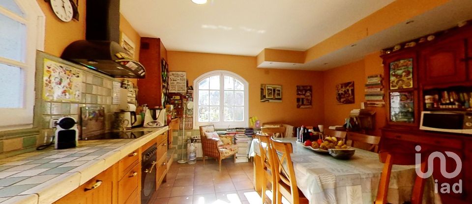 House 5 bedrooms of 323 m² in Cambrils (43850)