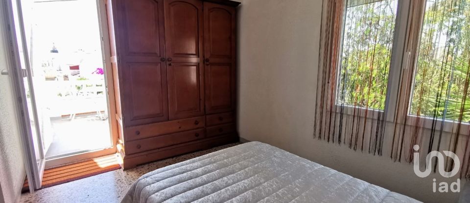 Gîte 4 chambres de 104 m² à Vinaros (12500)