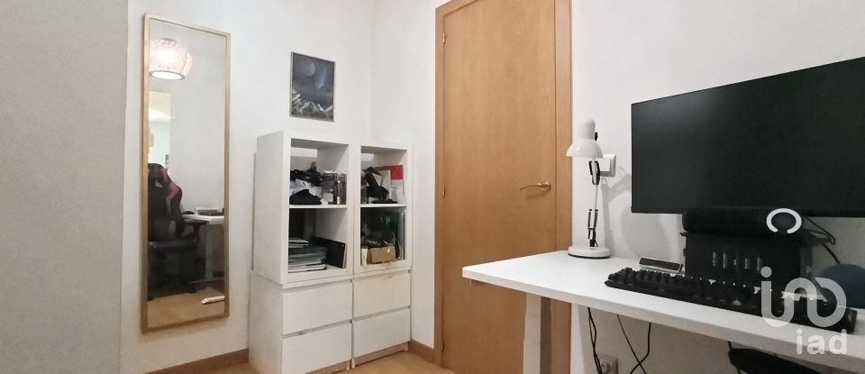 Pis 2 habitacions de 60 m² a Barcelona (08004)