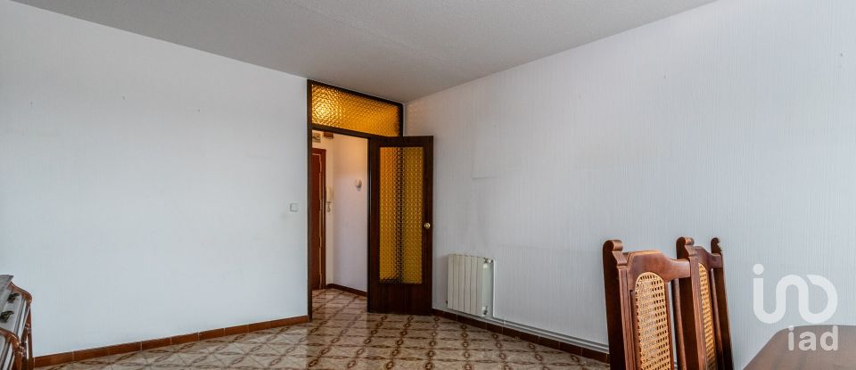 Pis 3 habitacions de 75 m² a Badia del Vallès (08214)