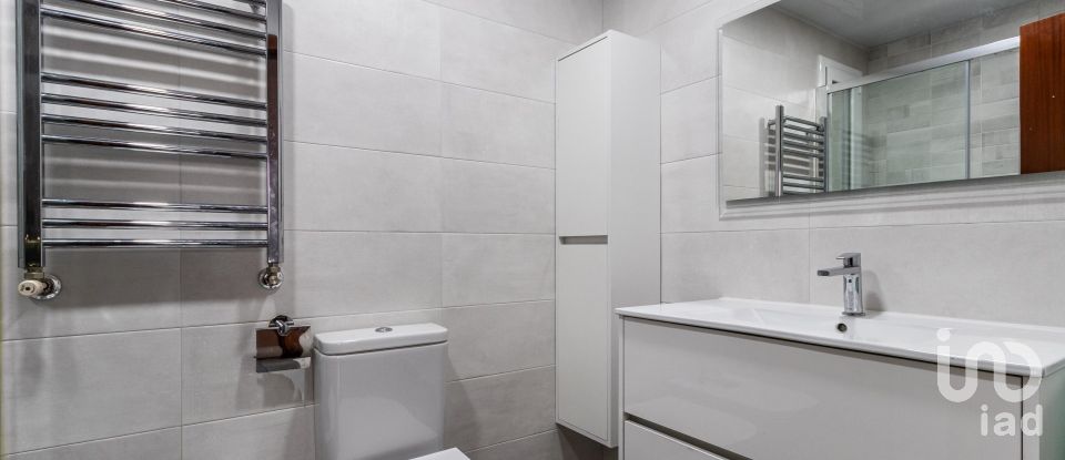 Pis 3 habitacions de 75 m² a Badia del Vallès (08214)