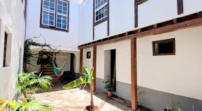 Maison traditionnelle 8 chambres de 536 m² à Los Silos (38470)