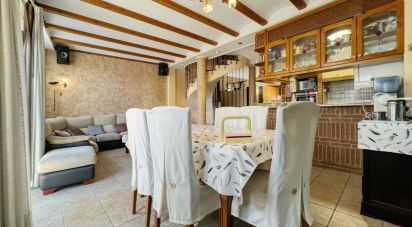 Lodge 3 bedrooms of 239 m² in Pego (03780)