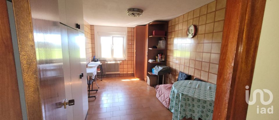 Gîte 5 chambres de 210 m² à Longara (33750)