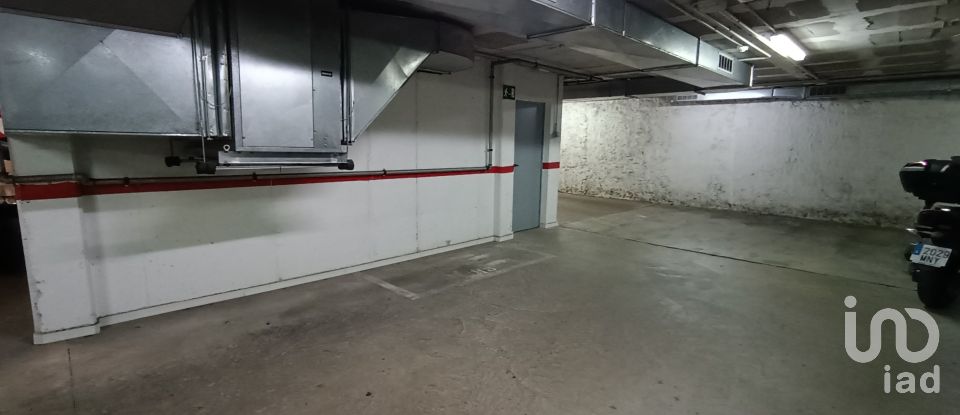 Parking/garage/box de 2 m² à Barcelona (08027)