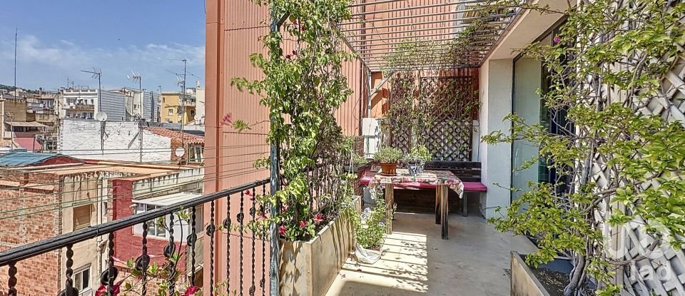 Pis 3 habitacions de 151 m² a Barcelona (08037)