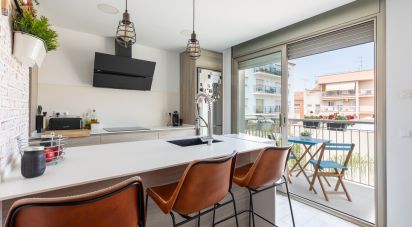 Casa 4 habitaciones de 230 m² en Sabadell (08208)