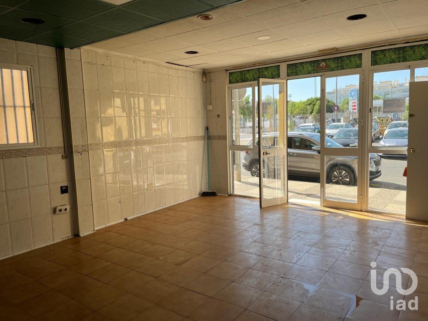 Shop / premises commercial of 75 m² in Jerez de la Frontera (11405)