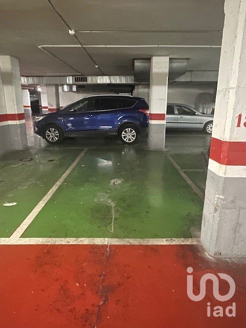 Parking of 27 m² in L'Hospitalet de Llobregat (08902)