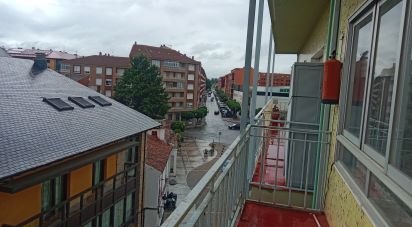 Appartement 4 chambres de 84 m² à La Bañeza (24750)