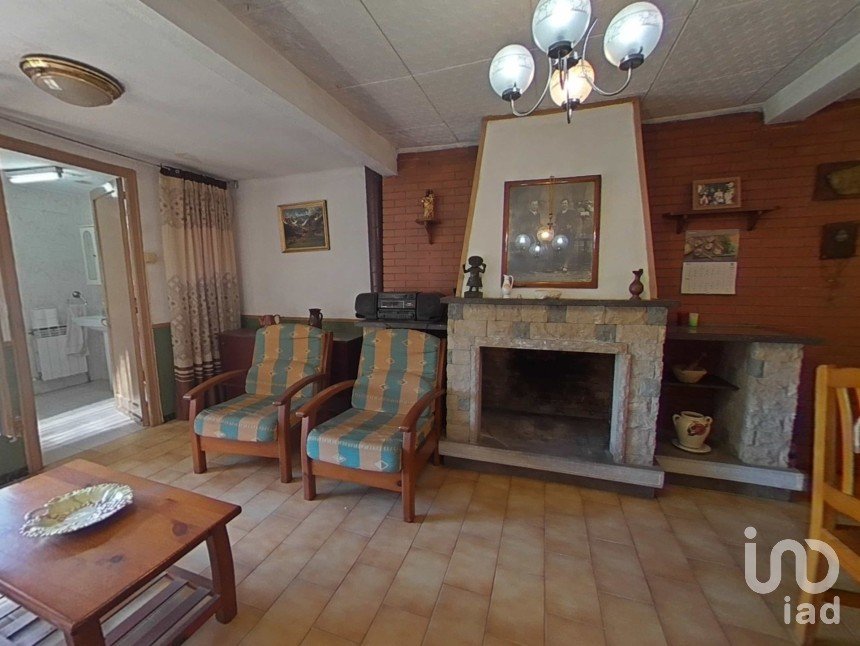 Town house 6 bedrooms of 383 m² in Belianes (25266)