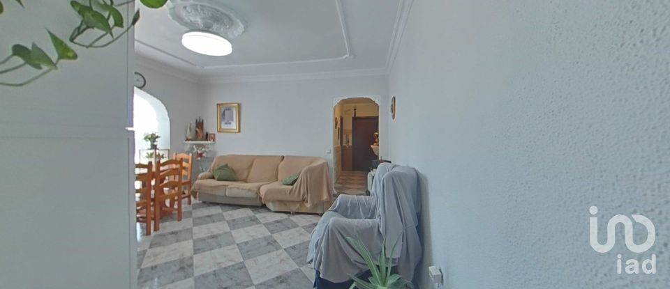 Apartment 4 bedrooms of 73 m² in San Fernando (11100)