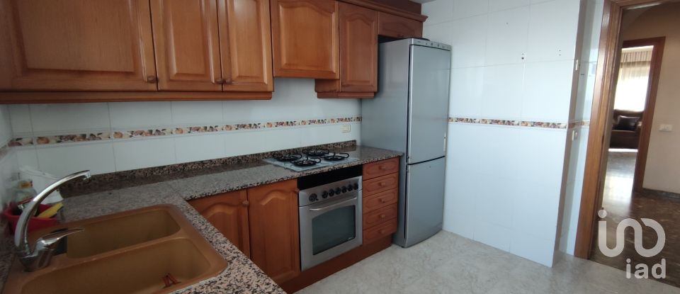 Pis 3 habitacions de 106 m² a Burriana (12530)