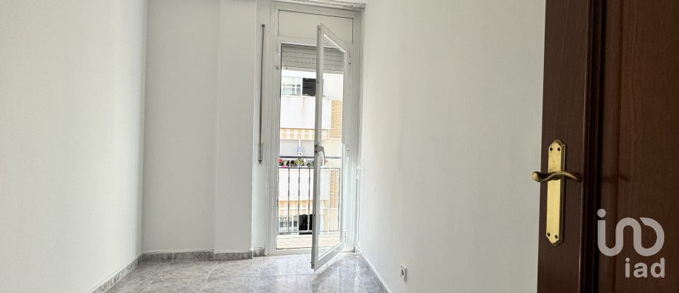 Pis 3 habitacions de 77 m² a Les Roquetes (08812)