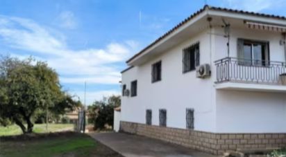 Casa de campo 8 habitaciones de 413 m² en Lleida (25192)
