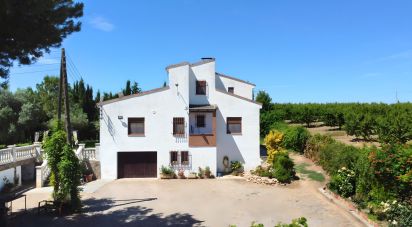 Chalet 4 habitaciones de 307 m² en Lleida (25192)