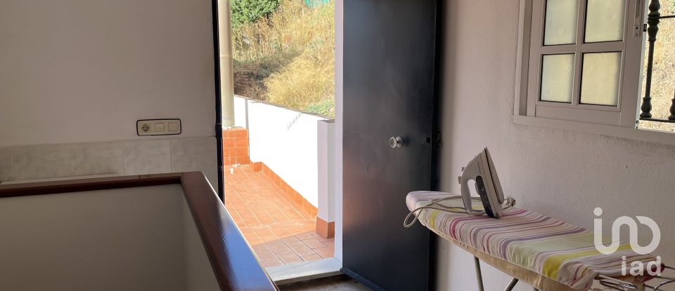 Gîte 5 chambres de 196 m² à Alcalá de los Gazules (11180)