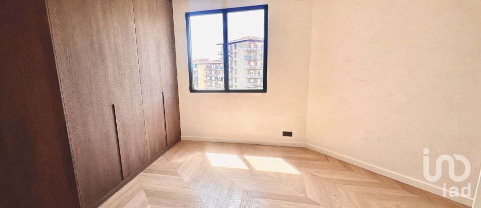 Pis 4 habitacions de 174 m² a Barcelona (08037)