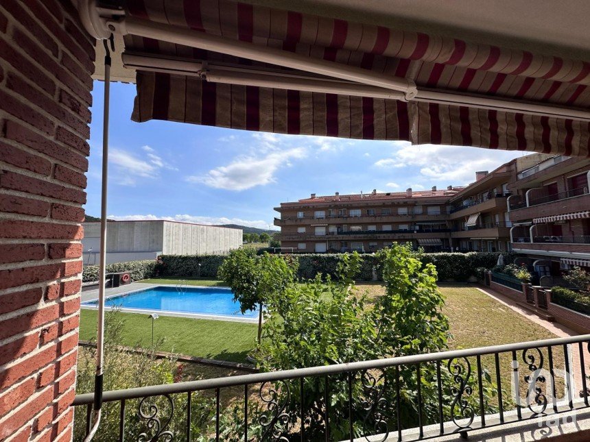 Pis 3 habitacions de 95 m² a Sant Celoni (08470)