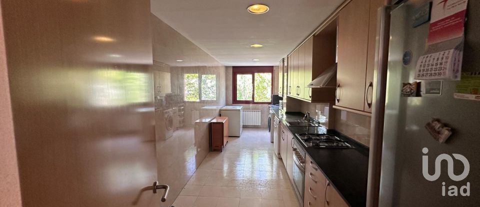 Pis 3 habitacions de 95 m² a Sant Celoni (08470)