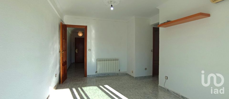 Apartment 3 bedrooms of 69 m² in Alcalá de Henares (28806)