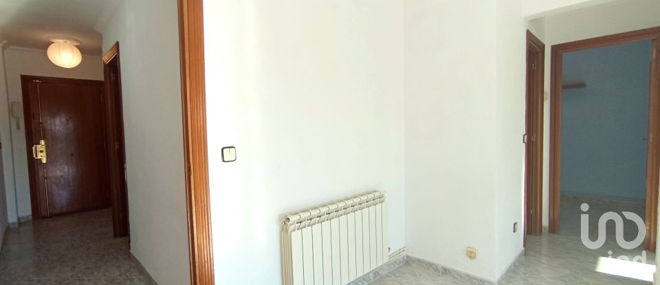 Pis 3 habitacions de 69 m² a Alcalá de Henares (28806)