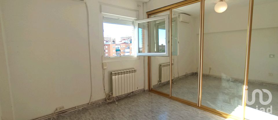 Apartment 3 bedrooms of 69 m² in Alcalá de Henares (28806)