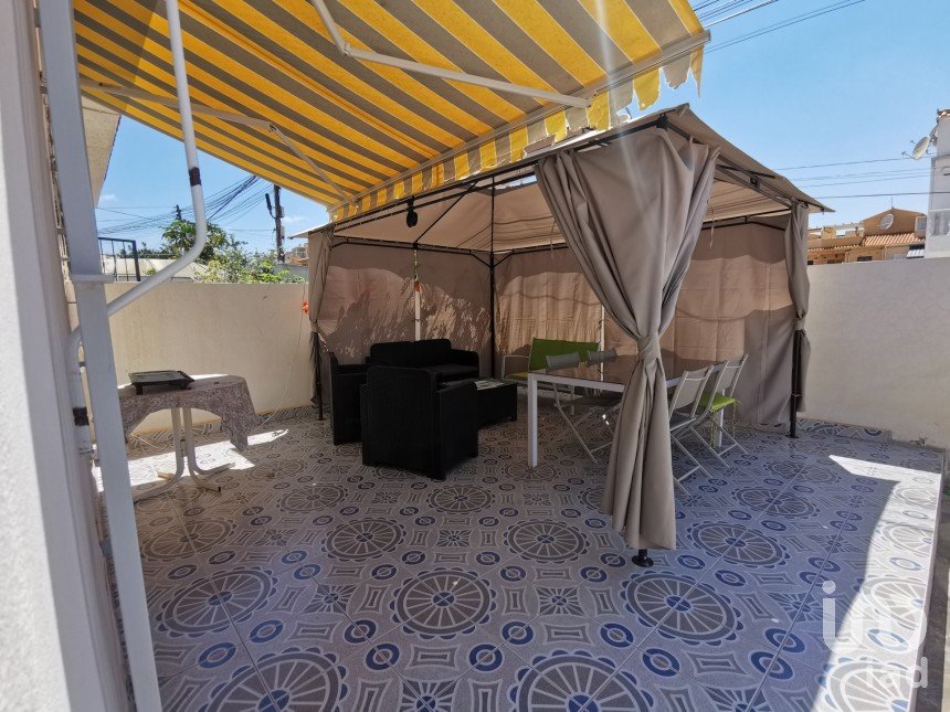 Maison 2 chambres de 74 m² à Torrevieja (03184)