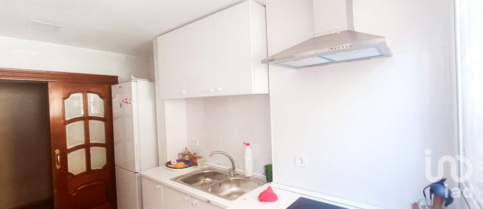 Pis 3 habitacions de 80 m² a Málaga (29014)